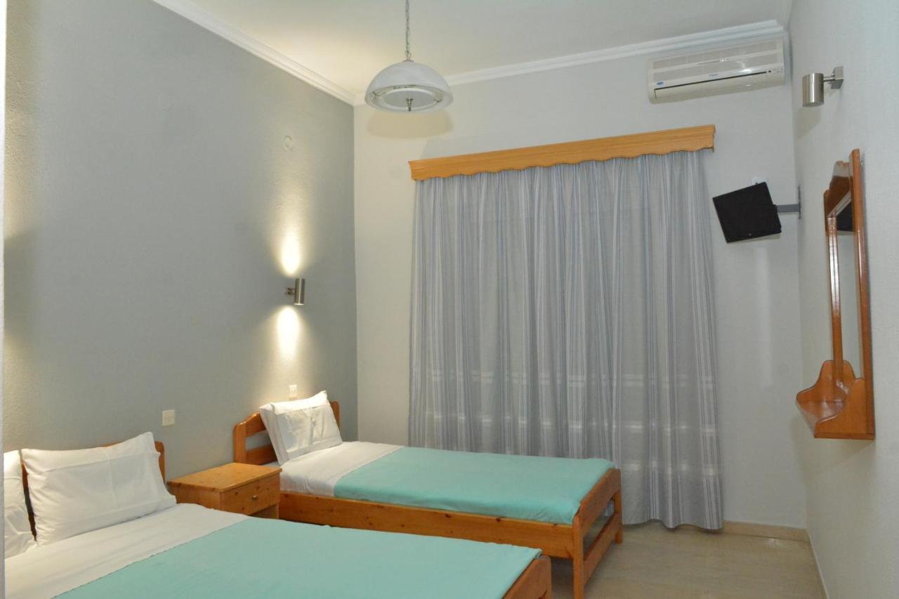 Hotel Filoxenia 尼欧波洛伊 外观 照片
