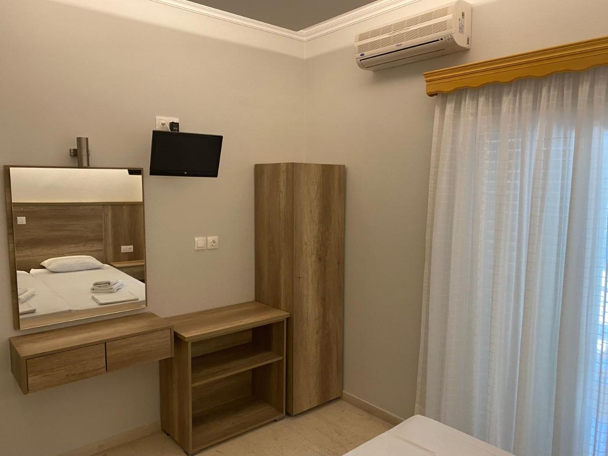 Hotel Filoxenia 尼欧波洛伊 外观 照片