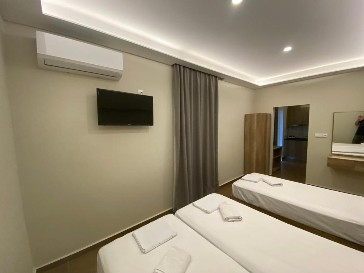 Hotel Filoxenia 尼欧波洛伊 外观 照片