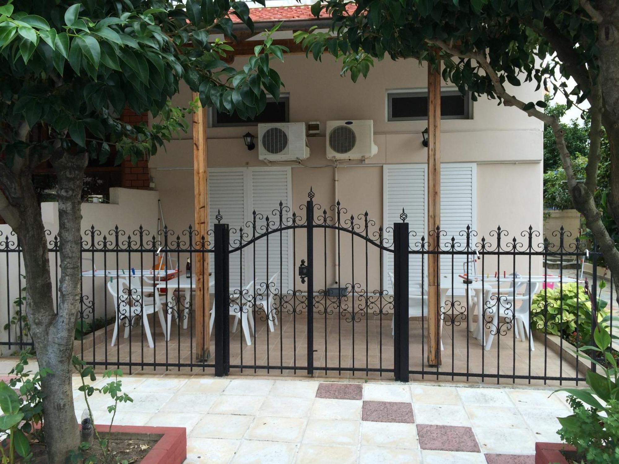 Hotel Filoxenia 尼欧波洛伊 外观 照片