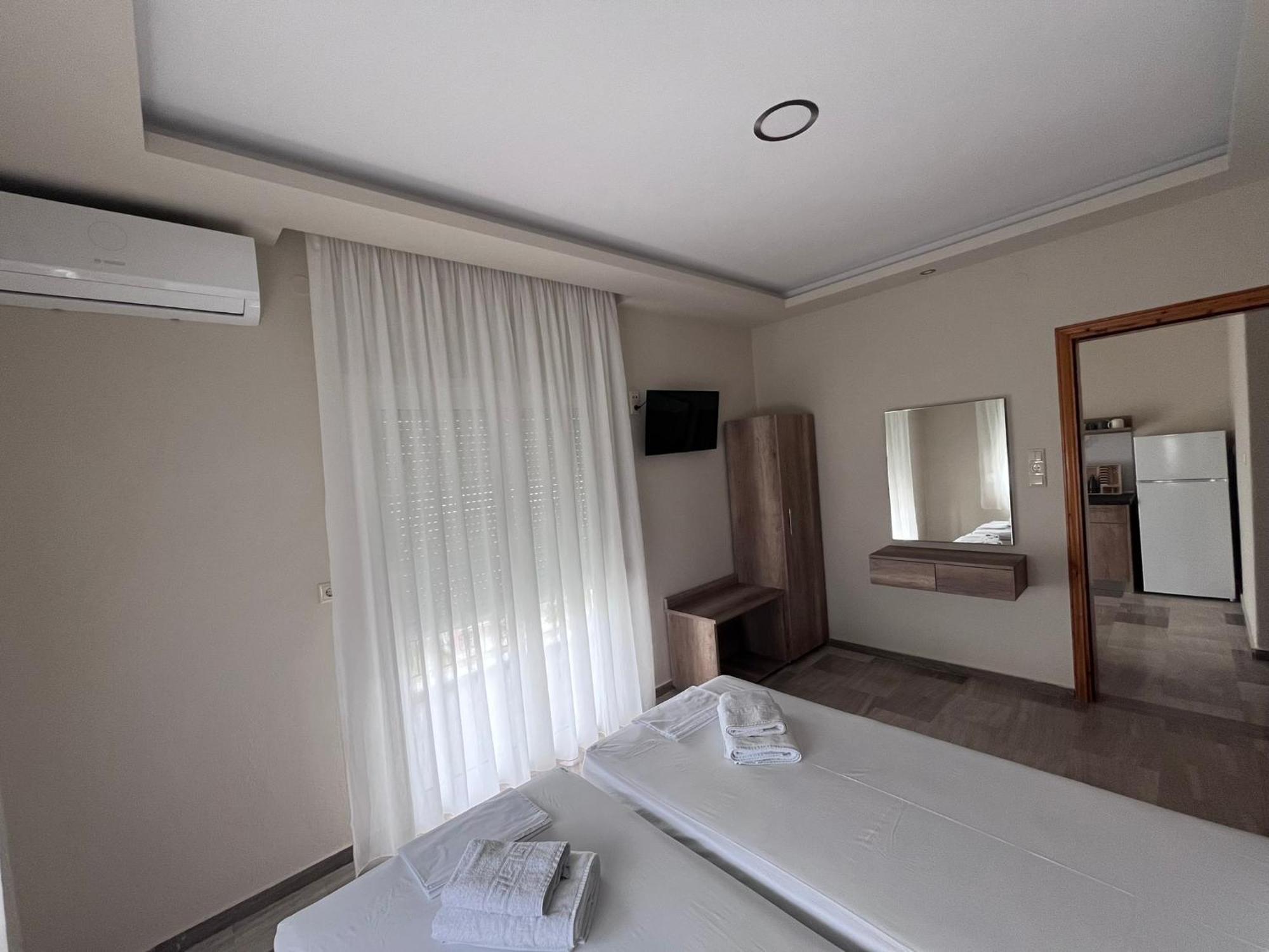 Hotel Filoxenia 尼欧波洛伊 外观 照片