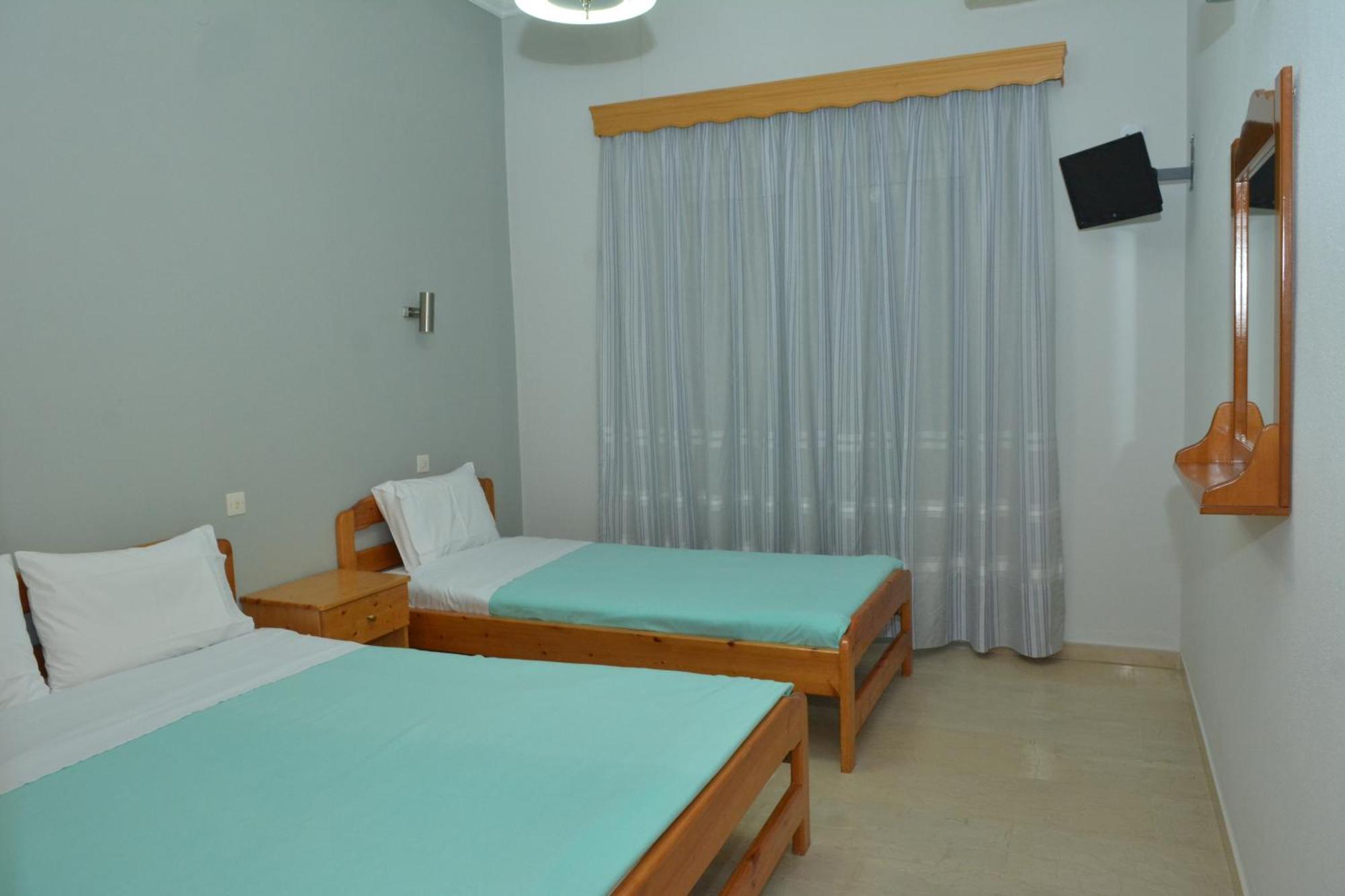 Hotel Filoxenia 尼欧波洛伊 外观 照片