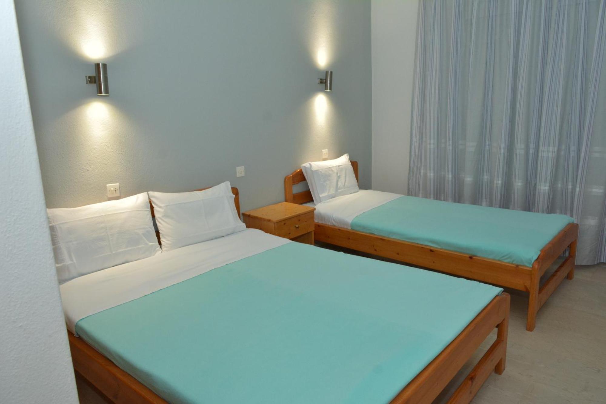 Hotel Filoxenia 尼欧波洛伊 外观 照片